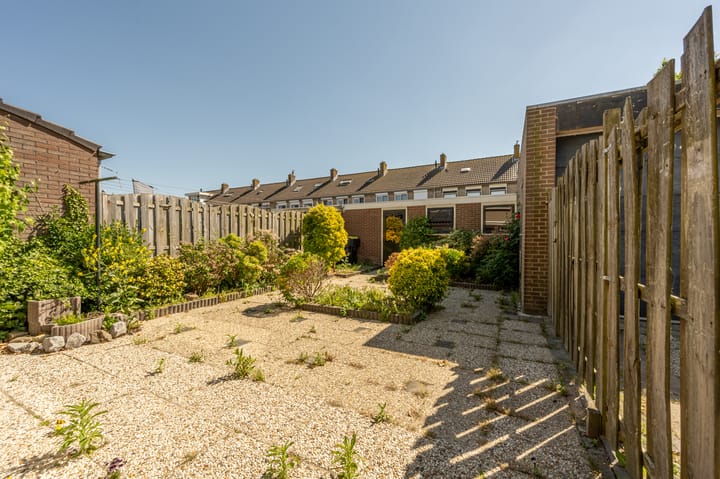 Foto 22 van Nicolaas van Puttenstraat 2