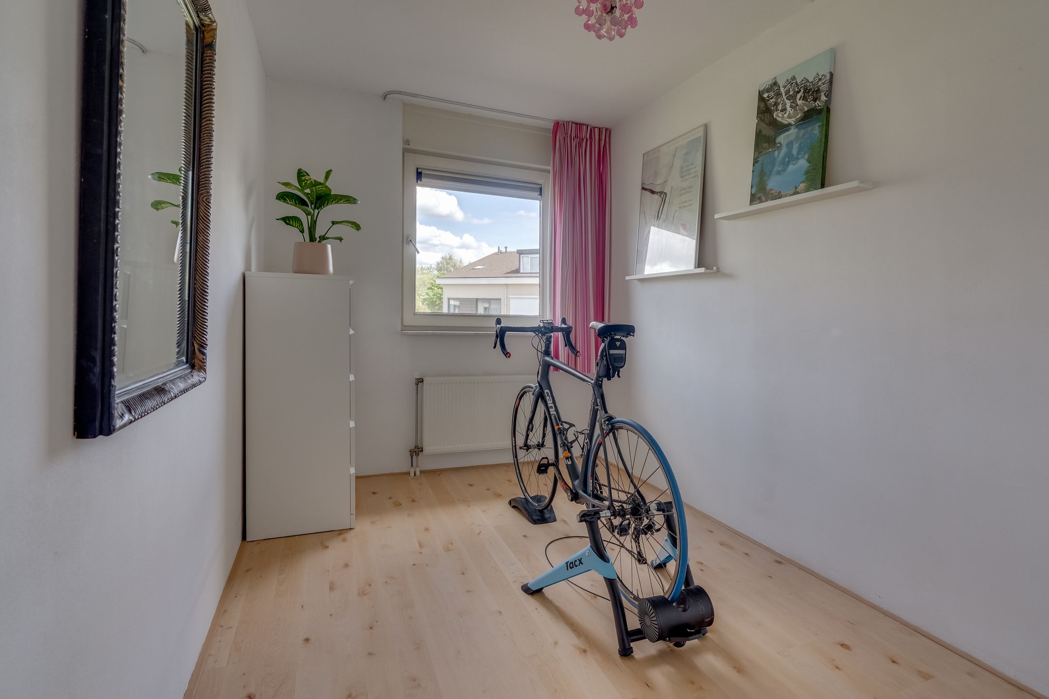 Foto 24 van Donkerelaan 42