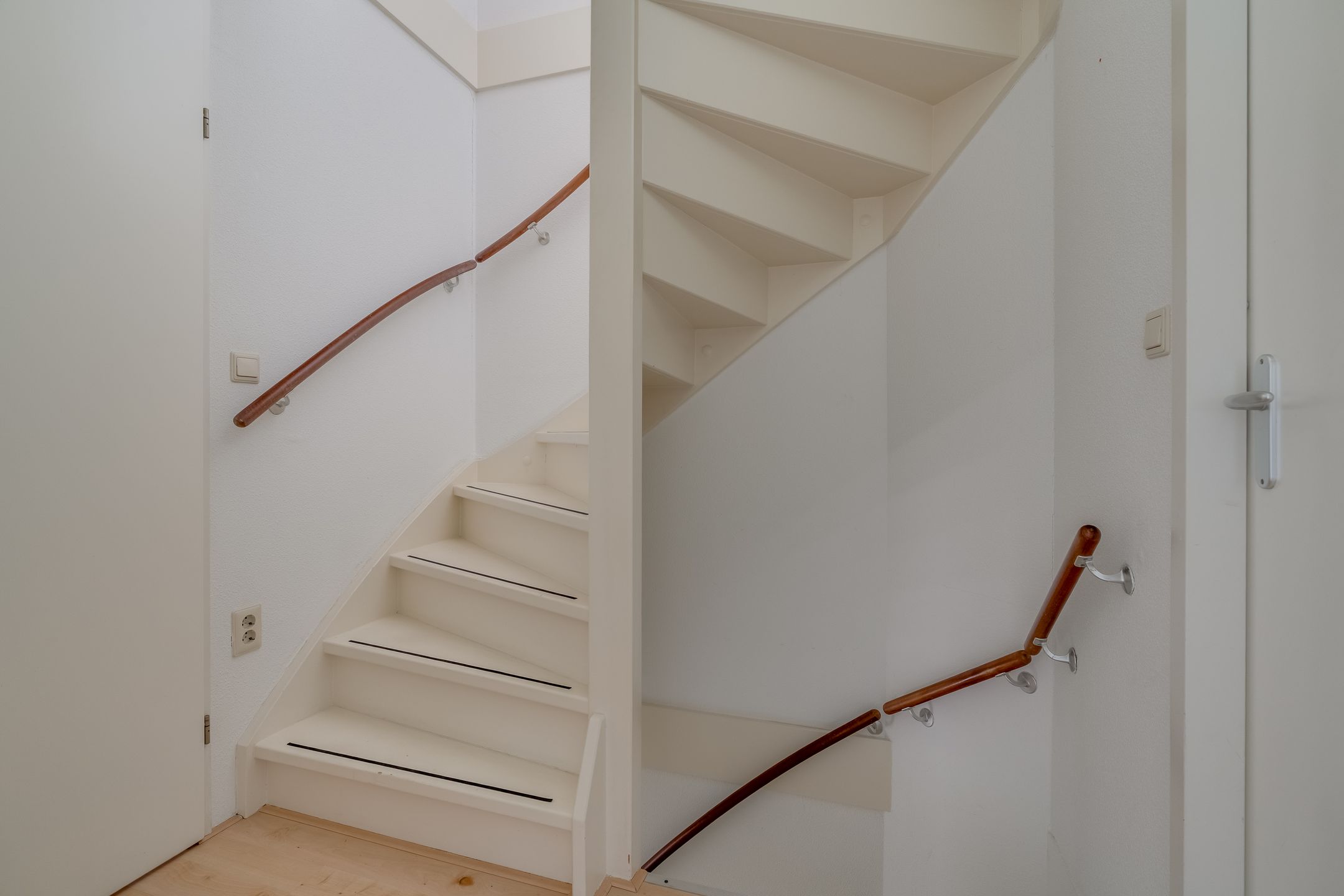 Foto 27 van Donkerelaan 42