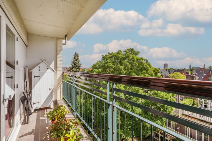 Photo 2 of Beethovenstraat 107-E