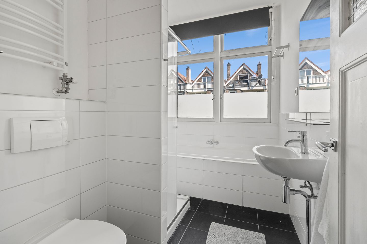 Foto 34 van Burgemeester Meineszlaan 77-B02