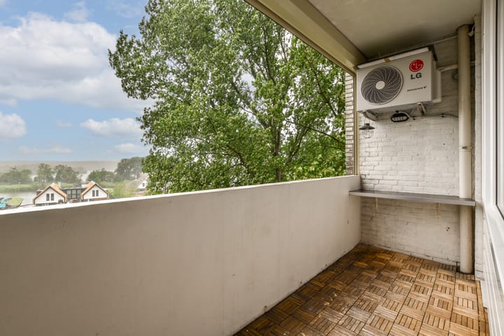 Foto 9 van Populierenlaan 303