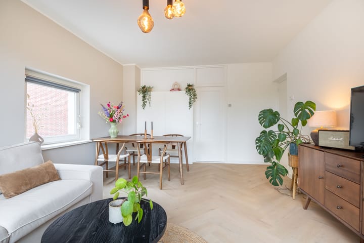 Foto 10 van Lachappellestraat 41