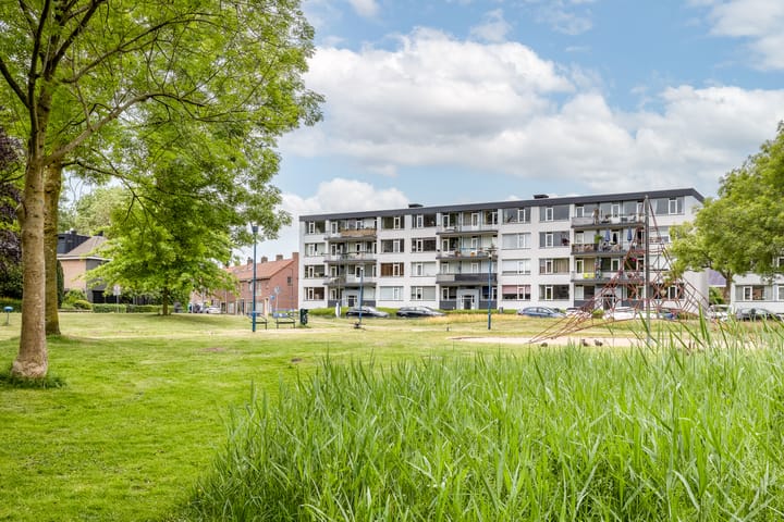 Foto 25 van Lachappellestraat 41