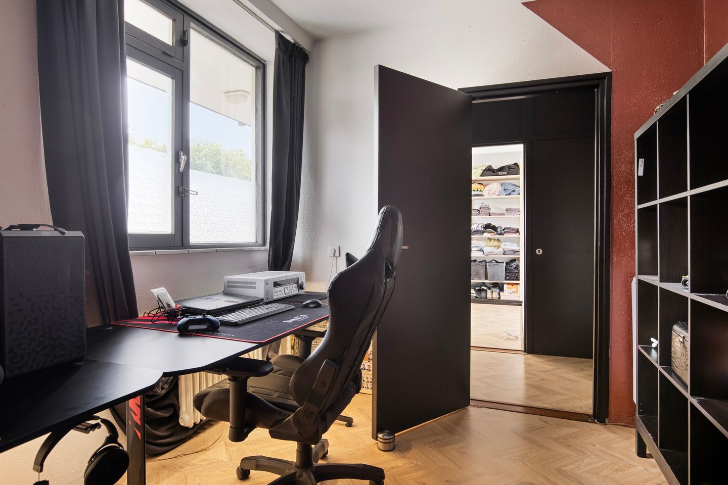 Foto 25 van Antwerpenstraat 440