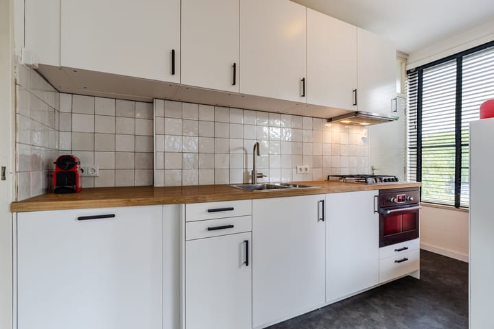 Photo 20 of Kaarderstraat 10