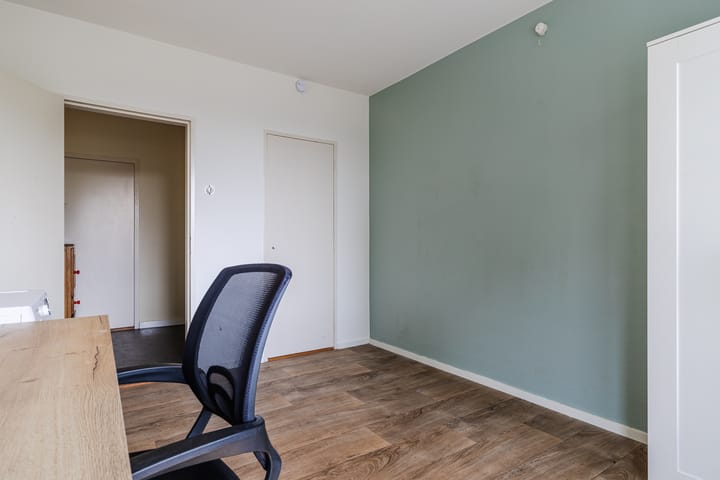 Photo 25 of Kaarderstraat 10