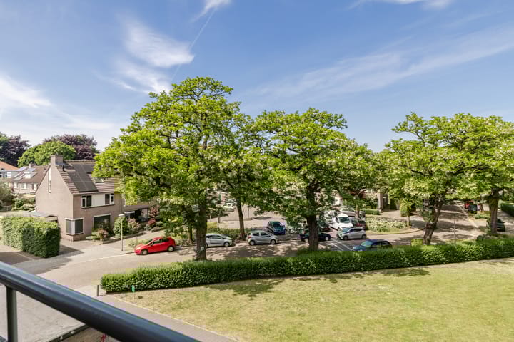 Photo 33 of Kaarderstraat 10