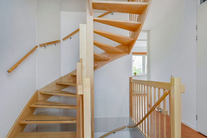 Foto 27 van Schiphollaan 17