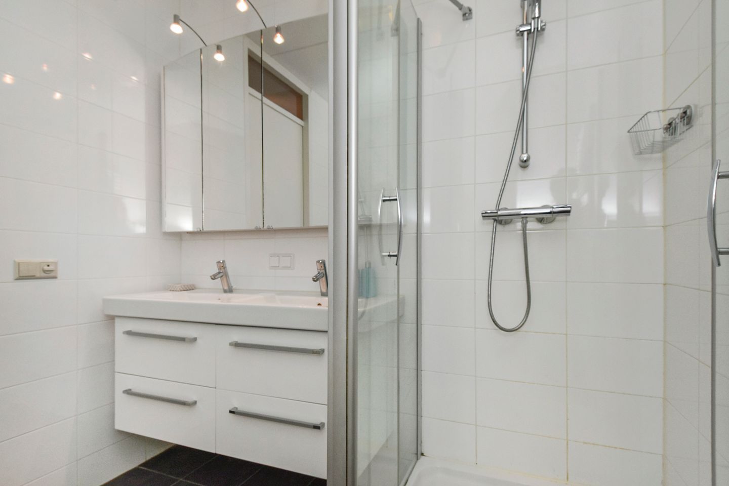 Foto 34 van Schiphollaan 17