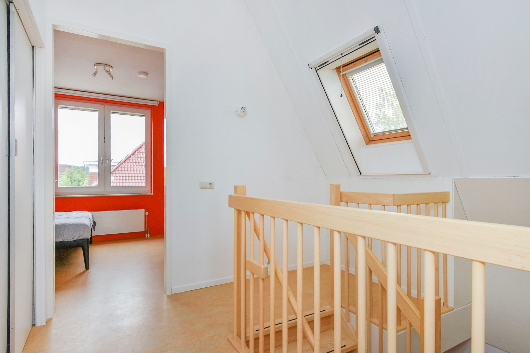 Foto 39 van Schiphollaan 17