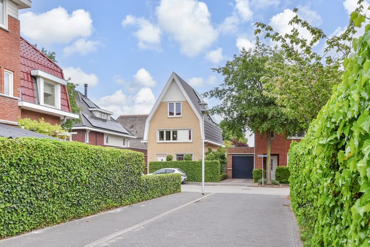 Foto 46 van Schiphollaan 17