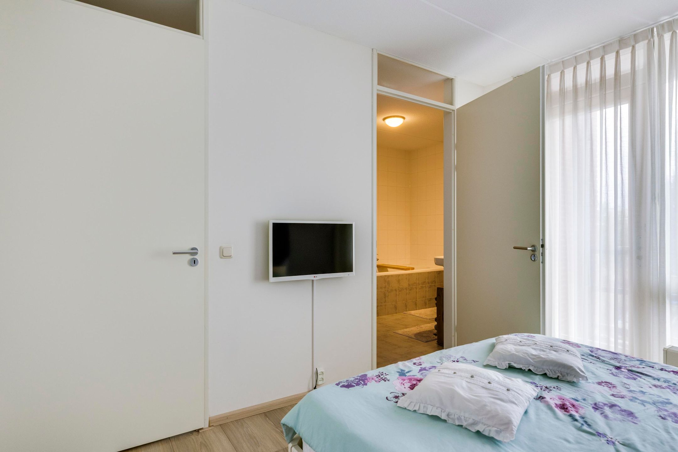 Photo 15 of Don Boscostraat 100