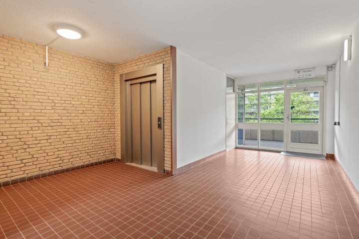 Foto 4 van Aert van Neslaan 243