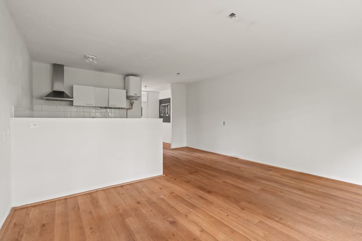 Photo 13 of Aert van Neslaan 243