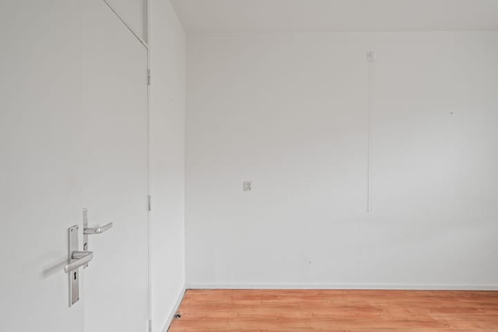 Photo 20 of Aert van Neslaan 243