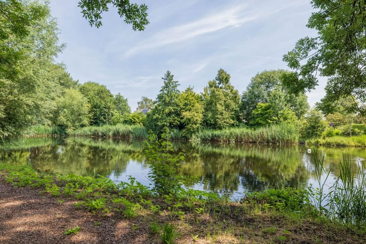 Photo 34 of Aert van Neslaan 243