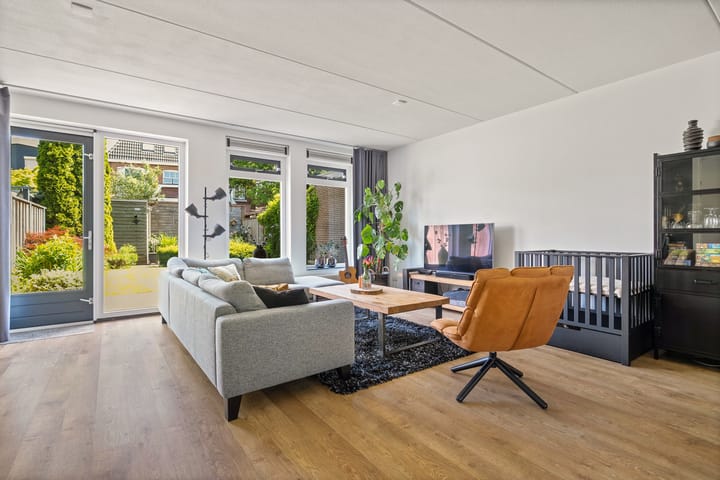 Foto 10 van Pyrmontstraat 29