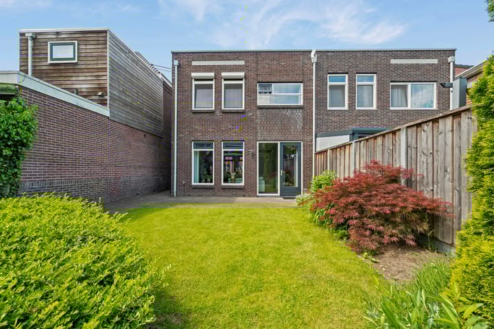 Foto 35 van Pyrmontstraat 29