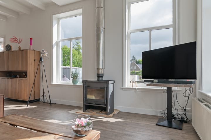 Foto 14 van Buorren 82