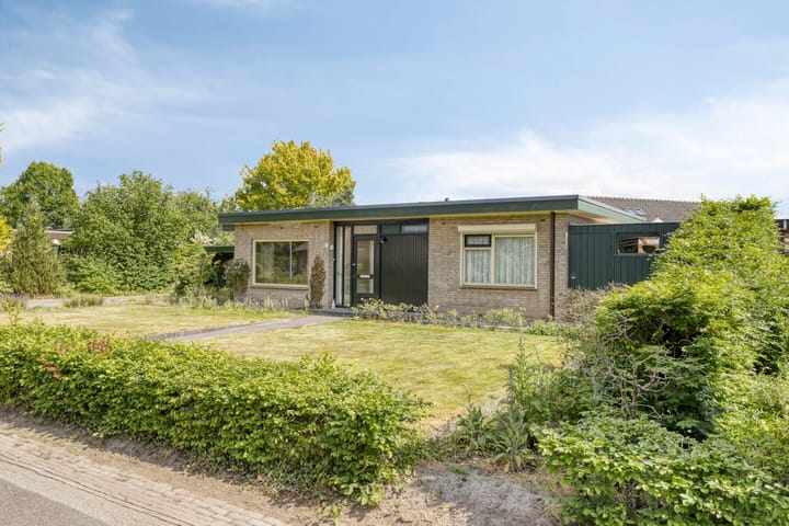 Foto 2 van Mimosaweg 8