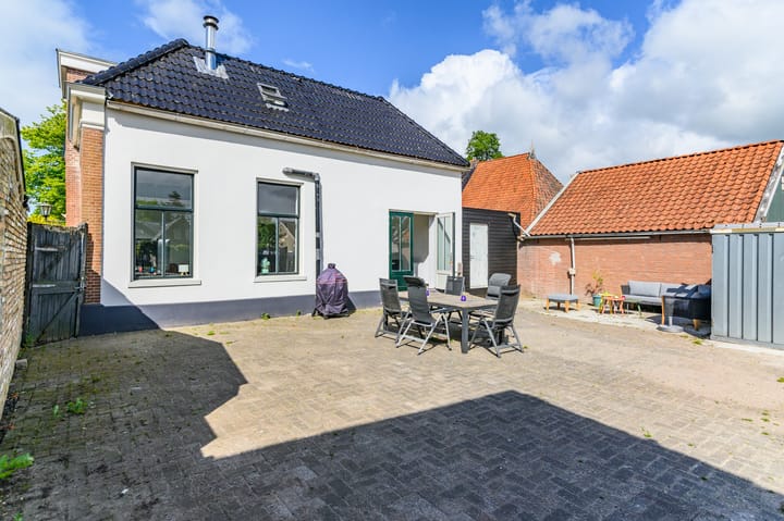 Foto 45 van Buorren 82