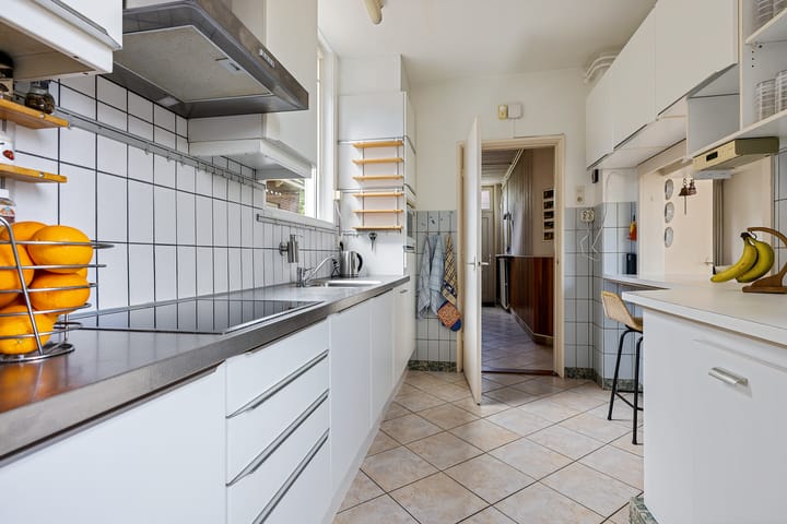 Foto 8 van Parallelweg 12