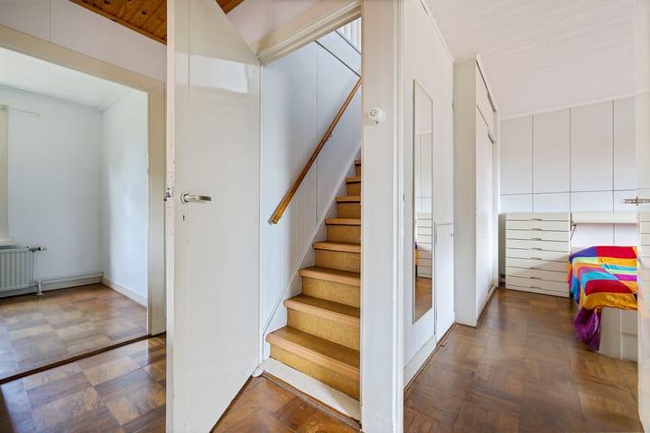 Foto 19 van Parallelweg 12