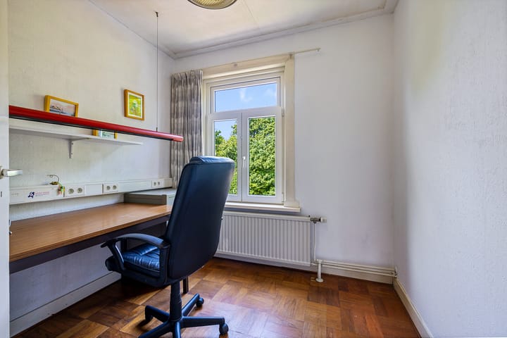 Foto 21 van Parallelweg 12