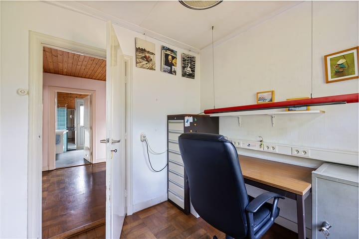 Foto 22 van Parallelweg 12