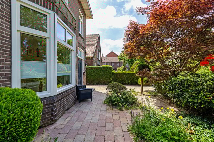 Foto 46 van Parallelweg 12