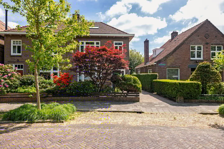 Foto 48 van Parallelweg 12