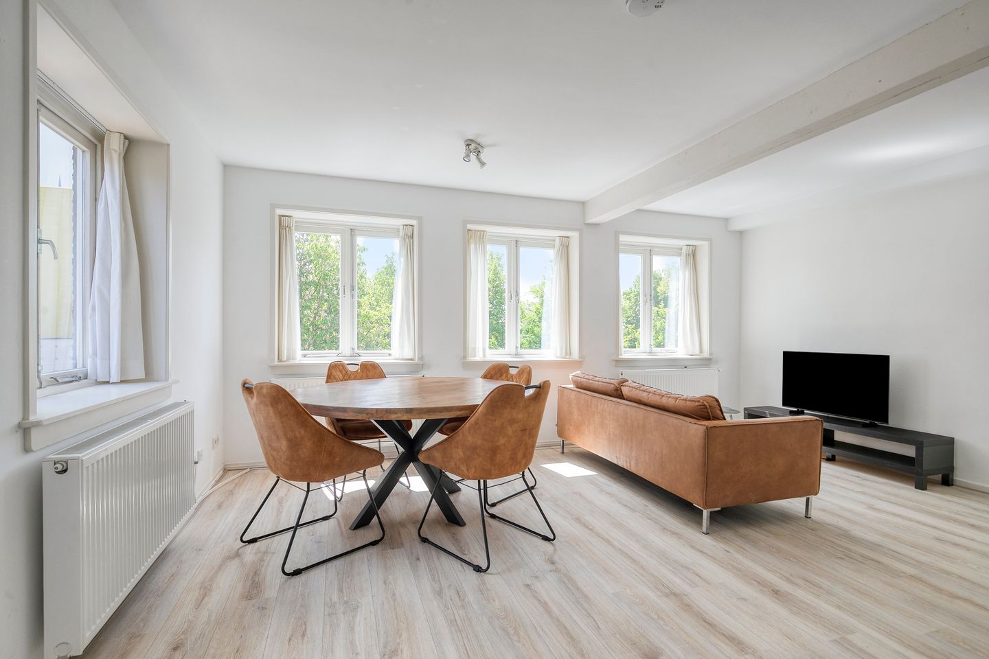 Foto 5 van Ubbo Emmiusstraat 29