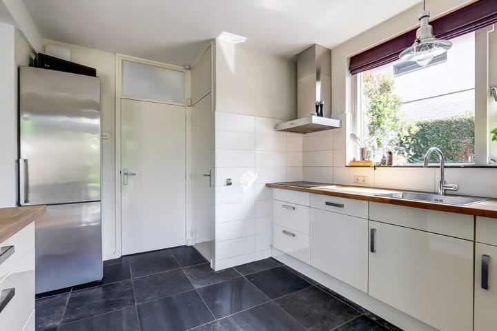 Foto 12 van Brahmsstraat 4