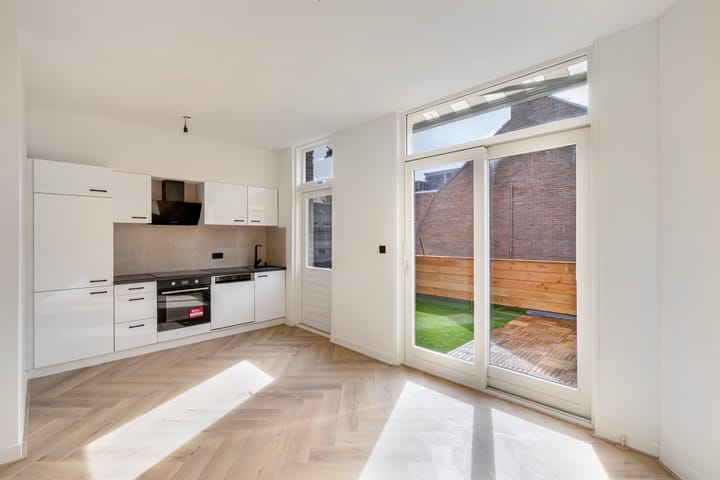 Foto 13 van Zocherstraat 13