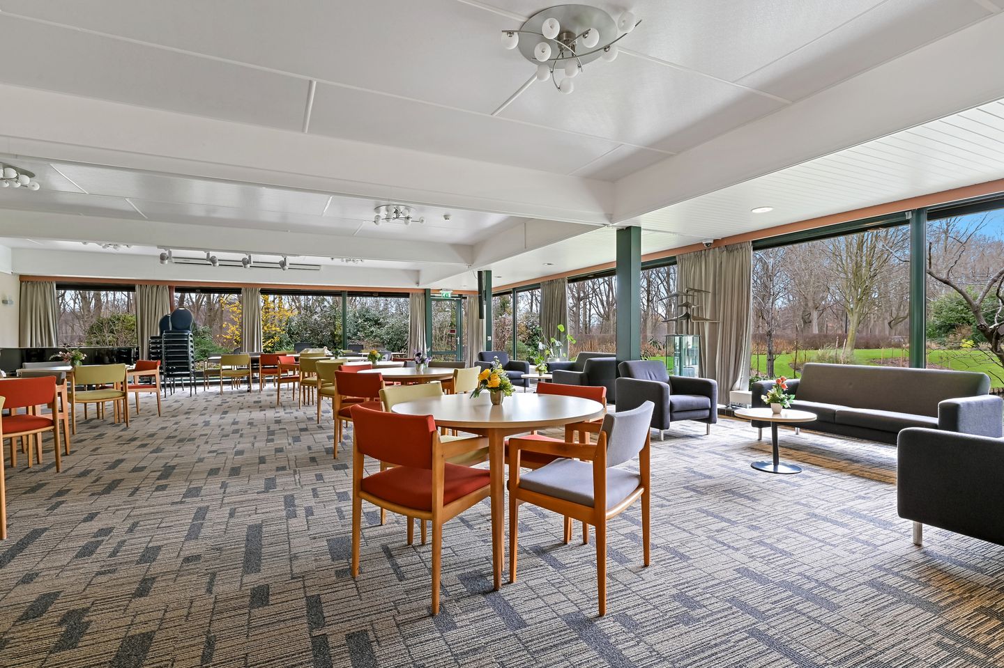 Foto 40 van Dr H. Colijnlaan 6-F102