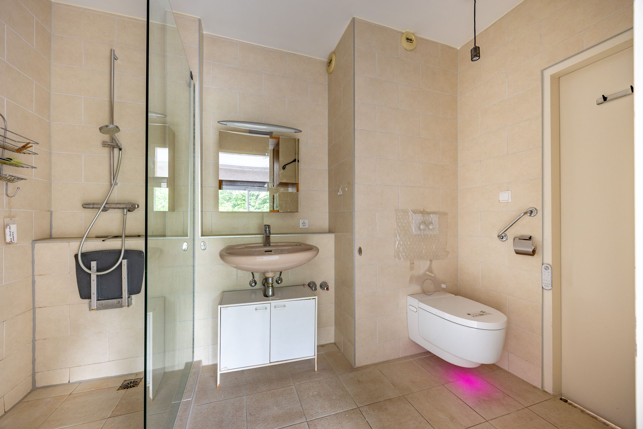 Foto 18 van Dr H. Colijnlaan 6-F102