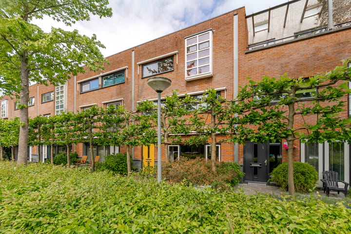 Foto 1 van Giacomettistraat 11