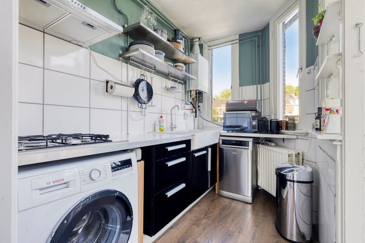 Foto 15 van Spaarndammerstraat 18-D