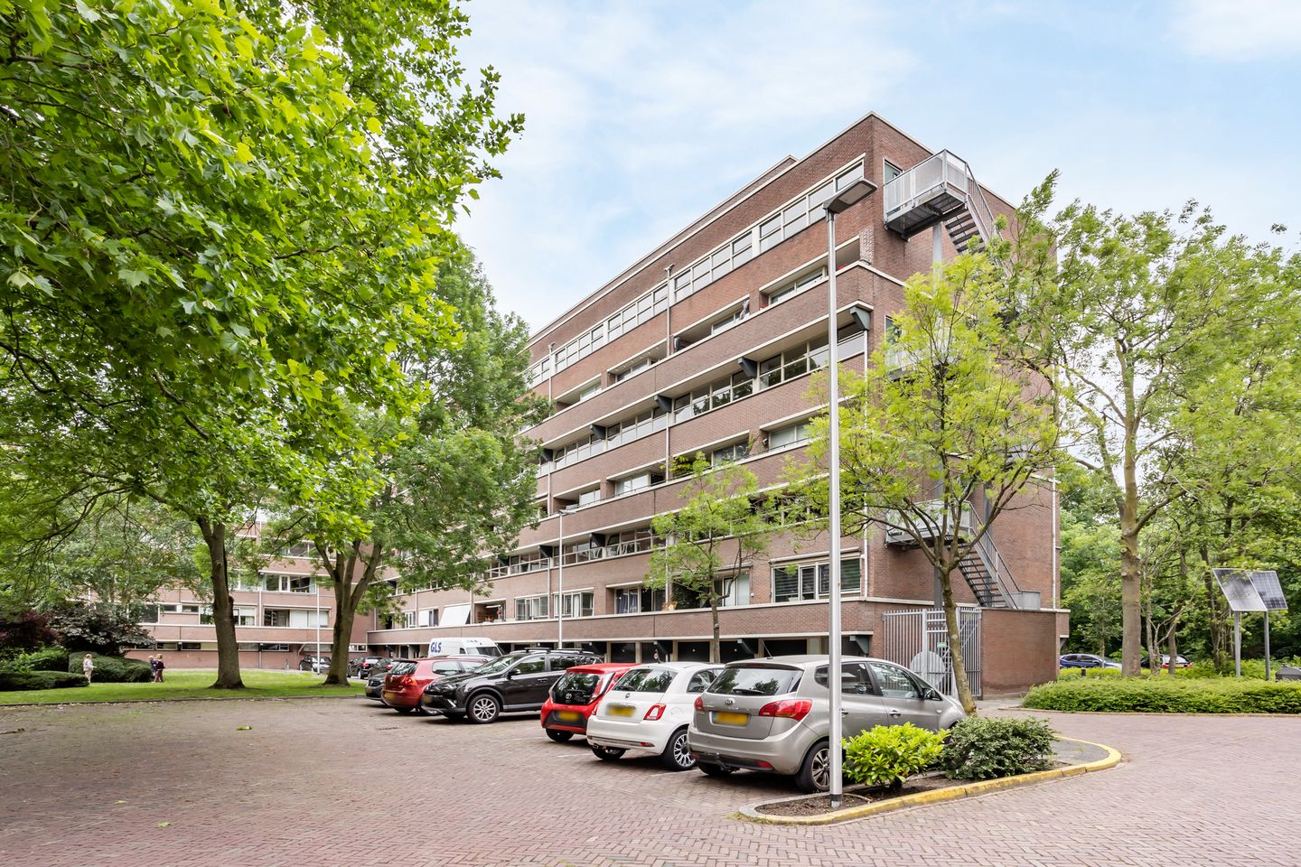 Lokhorst 10 main image