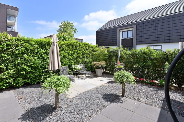 Foto 2 van Laantje van Israëls 8