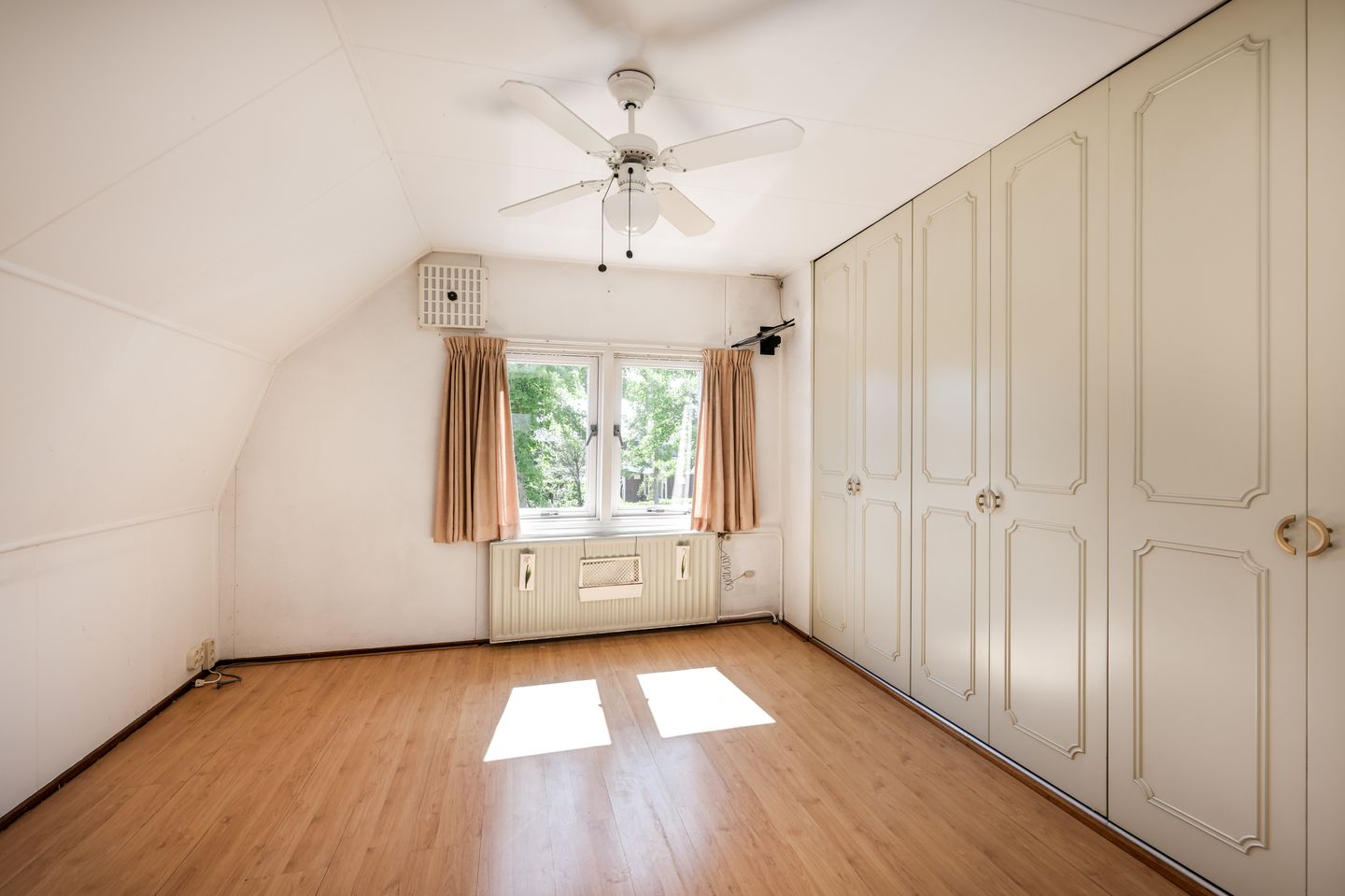 Foto 20 van Dennenlaan 105