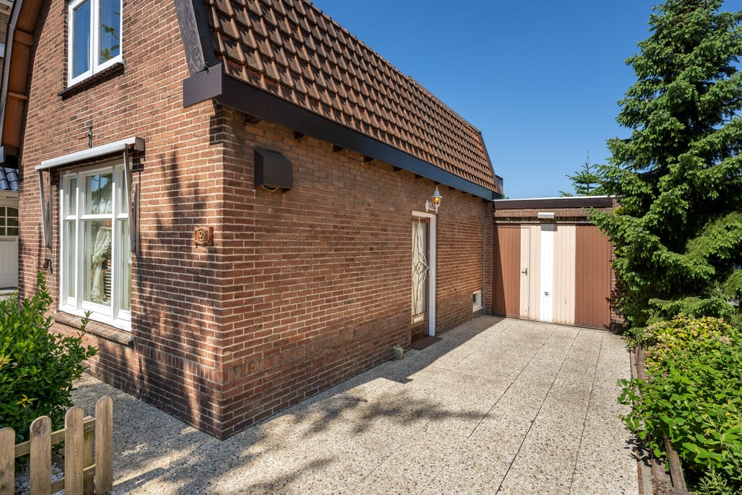 Foto 23 van Dennenlaan 105