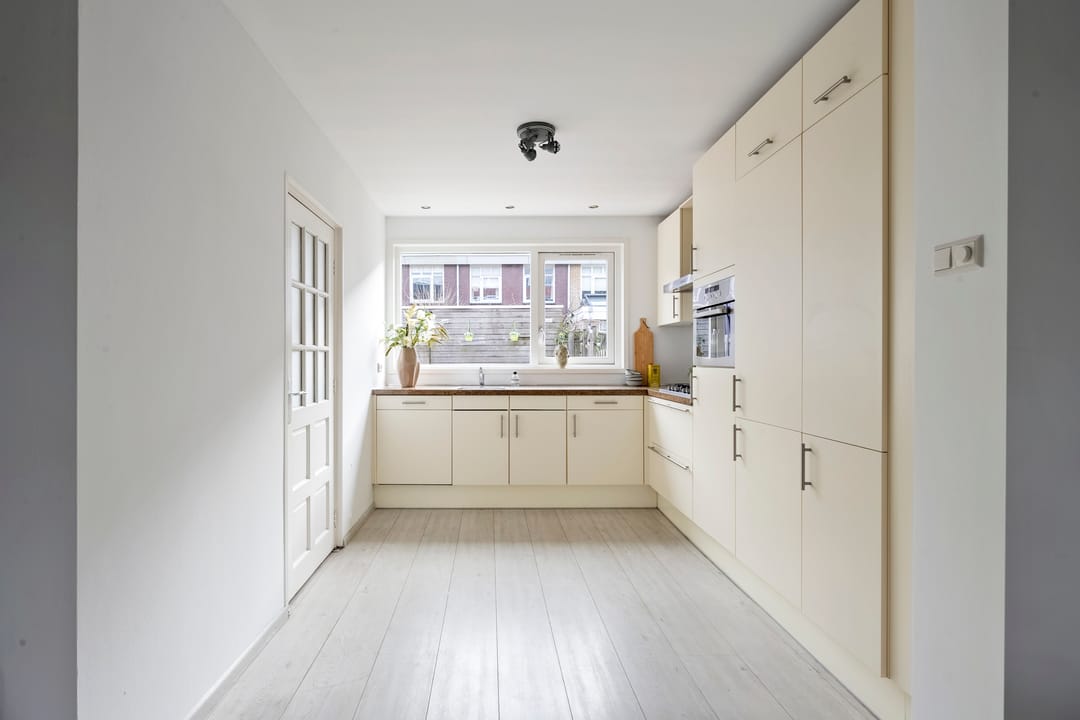 Photo 13 of Vooruitgangstraat 57