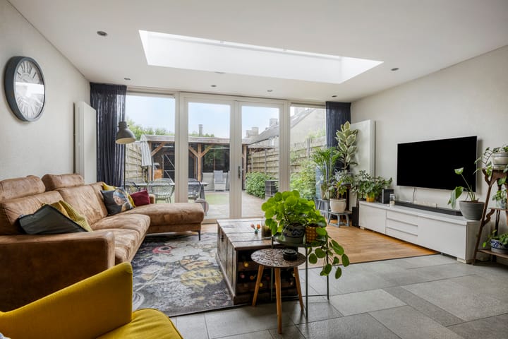 Foto 11 van Banjostraat 60