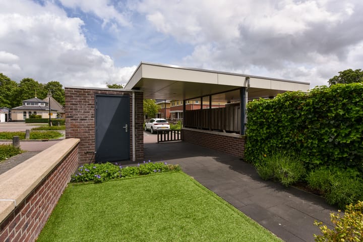 Foto 3 van Zwaluw 133