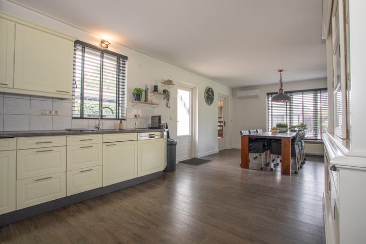 Foto 30 van Bruglaan 3