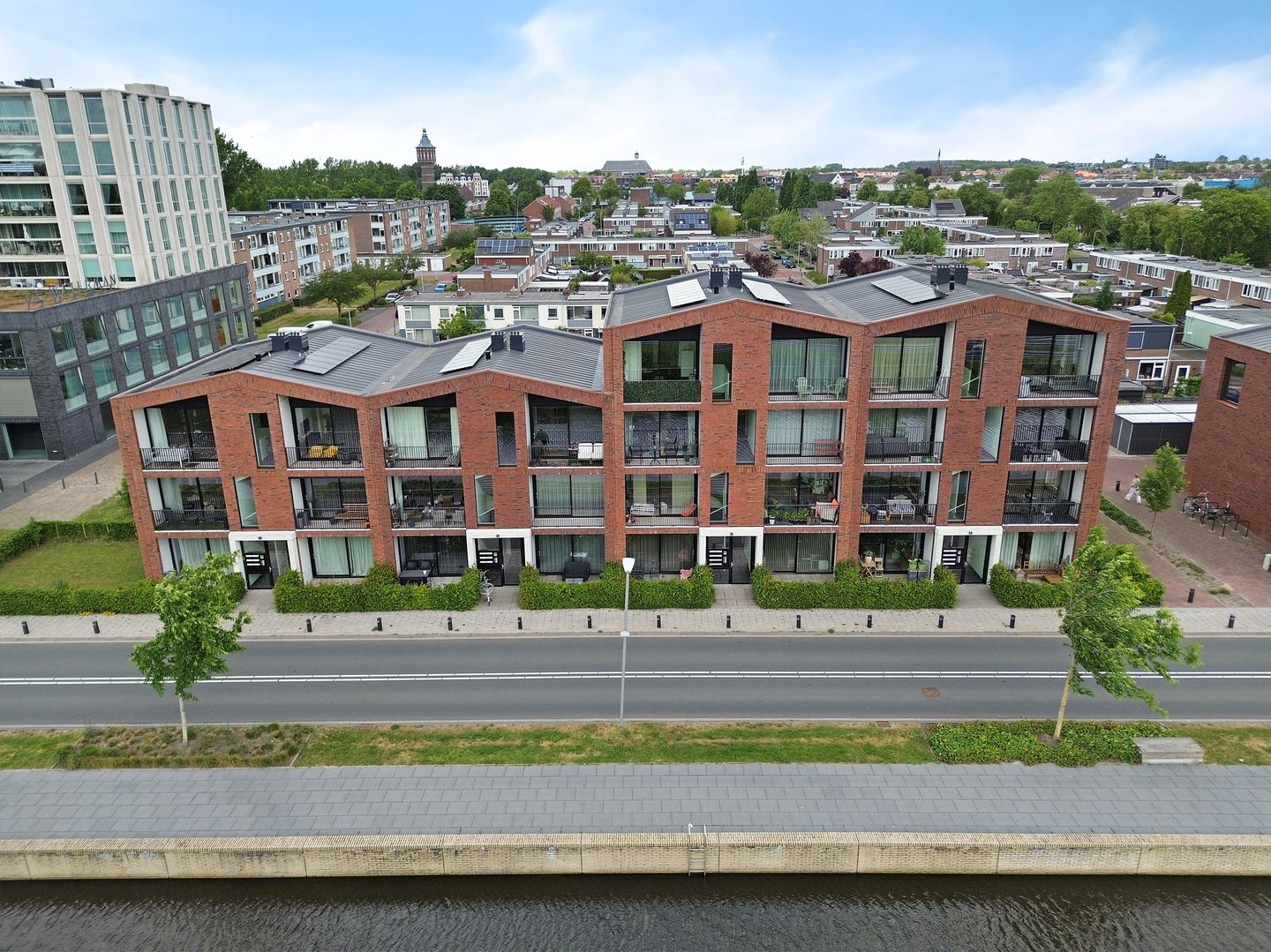 Foto 1 van van Schouwenburgstraat 1-202