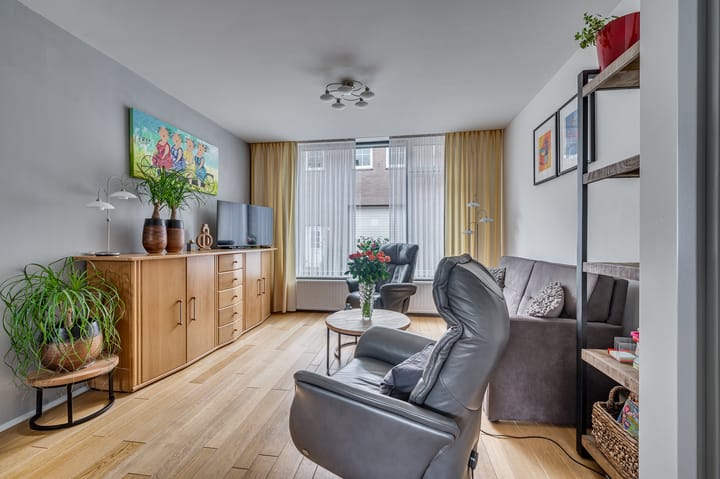 Foto 5 van van Laerstraat 28