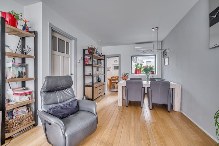 Foto 7 van van Laerstraat 28